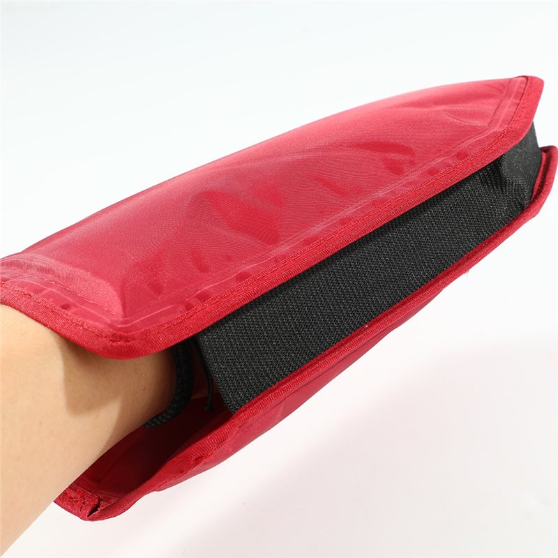 مبرد زجاجات النبيذ القابل لإعا - مراجعة Wine Chiller Sleeve وسعره